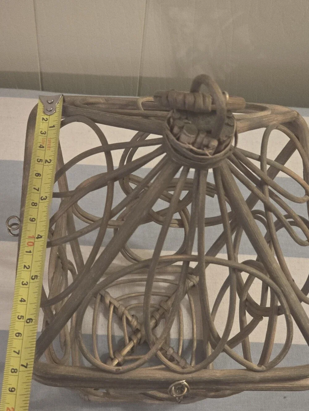 N/A woven rattan